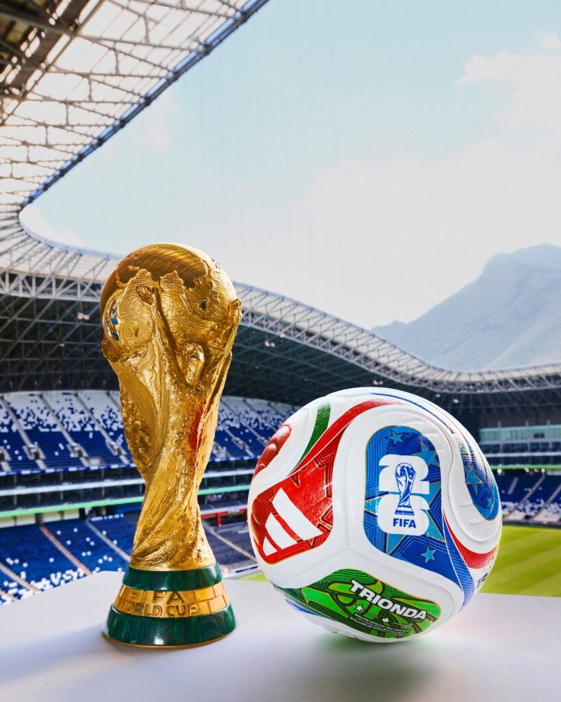 adidas Trionda match ball