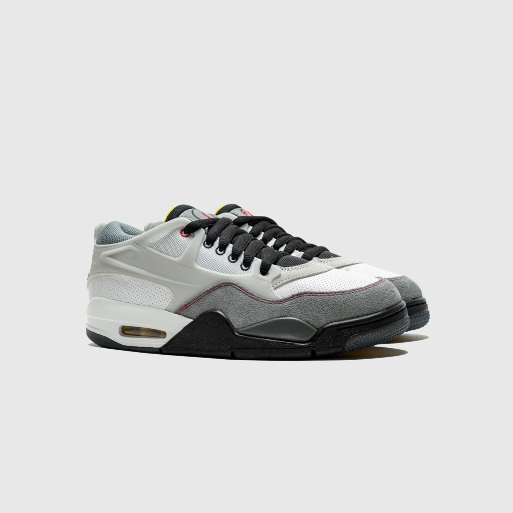 Air Jordan 4