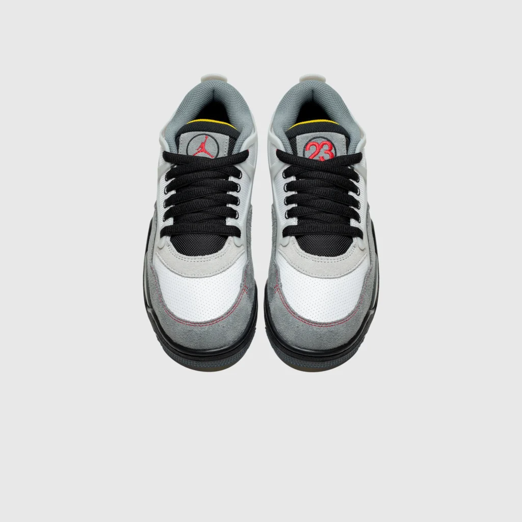 Air Jordan 4