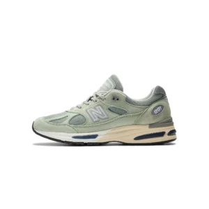 New Balance 991V2, style U991BB2