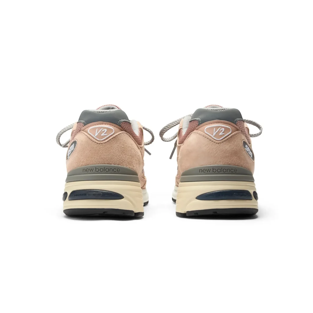 New Balance 991V2, style U991RB2