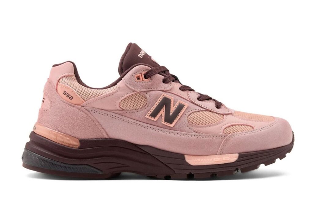 New Balance 992