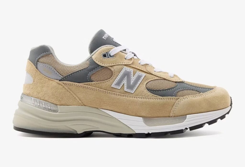 New Balance 992