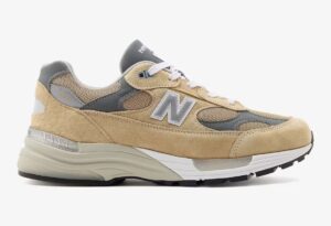 New Balance 992
