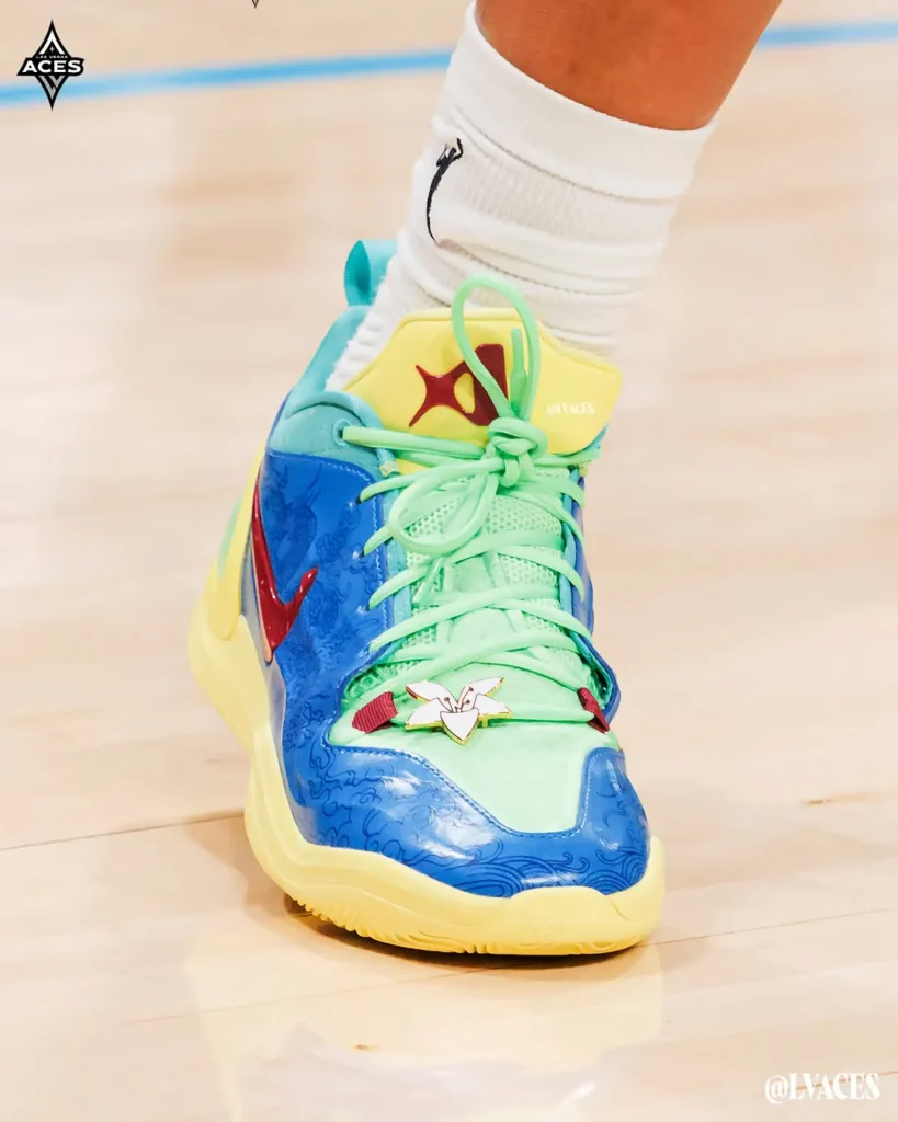 Nike A'Two