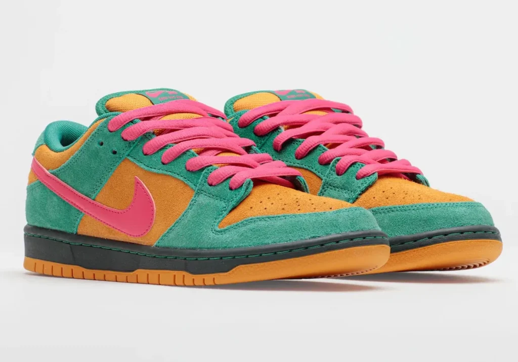 Nike Dunk Low, style HQ1625-301