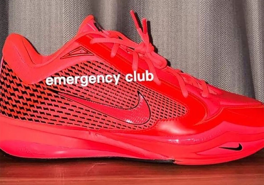 Nike Sabrina 4