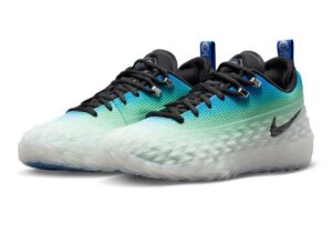 Nike ST Charge
