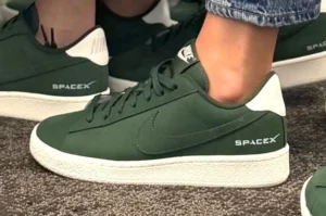 Nike Tennis Classic