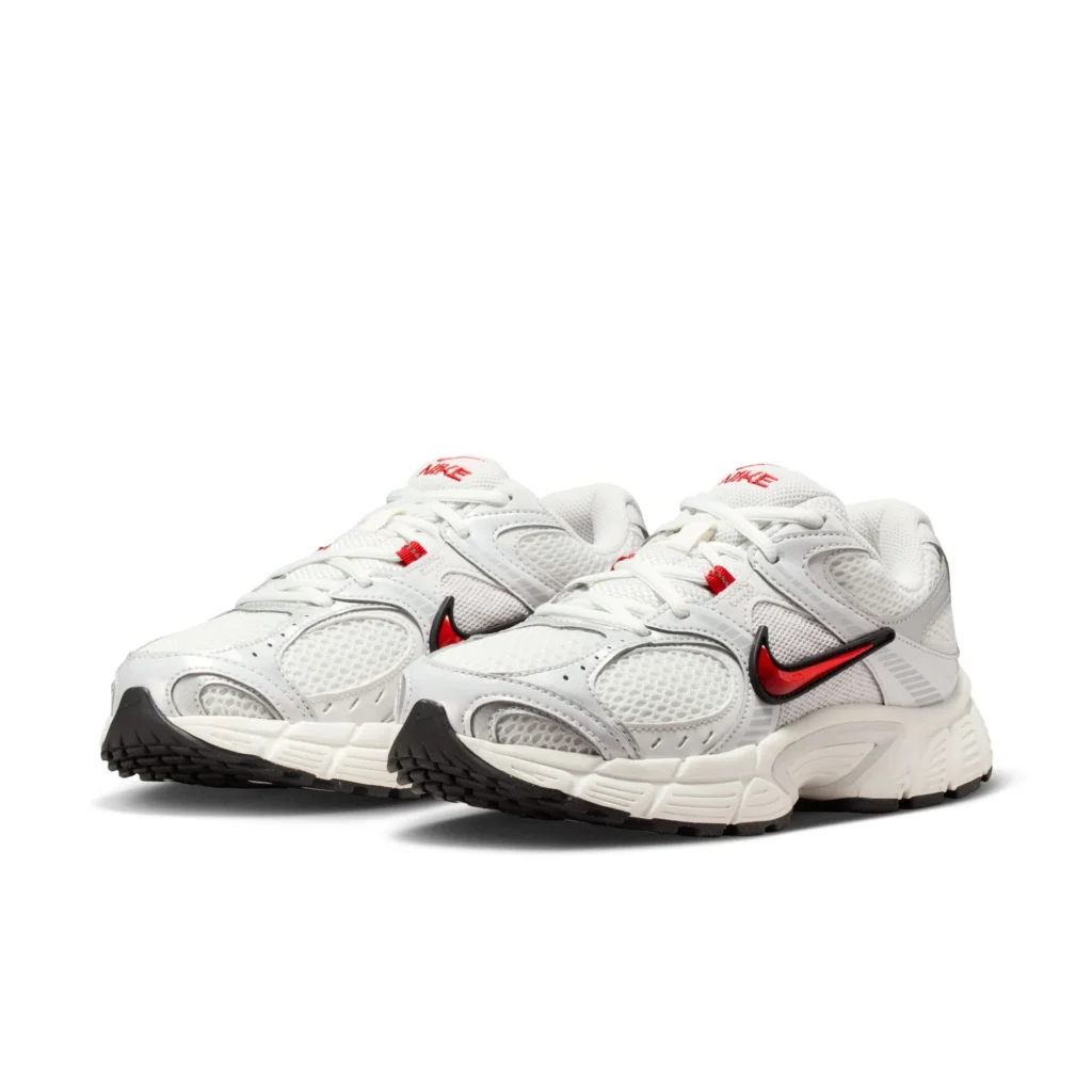 Nike V5 RNR, style HQ7901-108