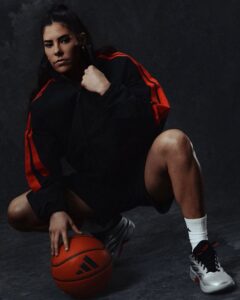 Kelsey Plum Signs With adidas Basketball