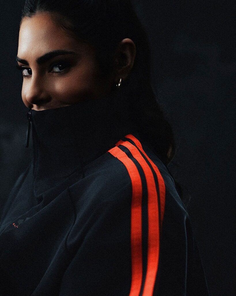 Kelsey Plum Signs With adidas Basketball