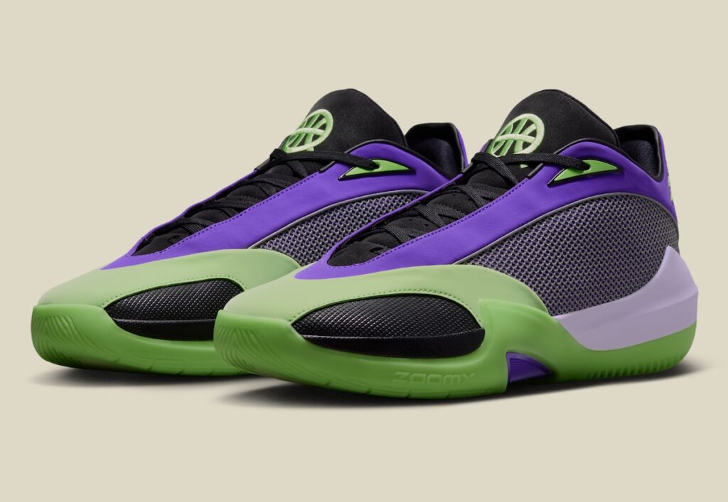 Air Jordan Triangle