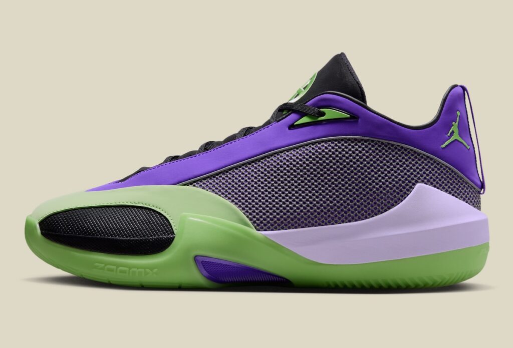 Air Jordan Triangle