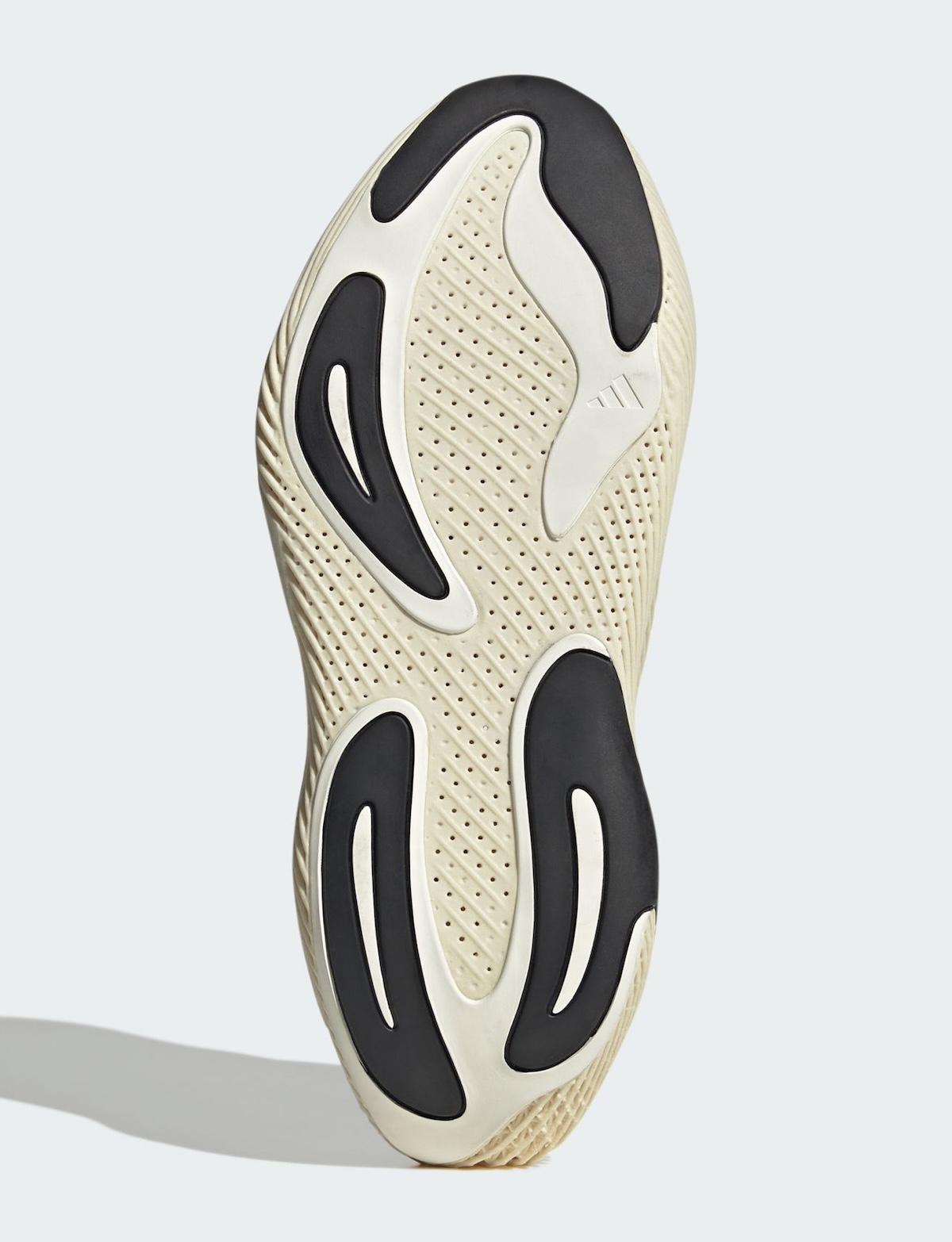 Asymmetrical tongue and rubber reinforcement around the lower shell of the adidas Climacool Futurecool