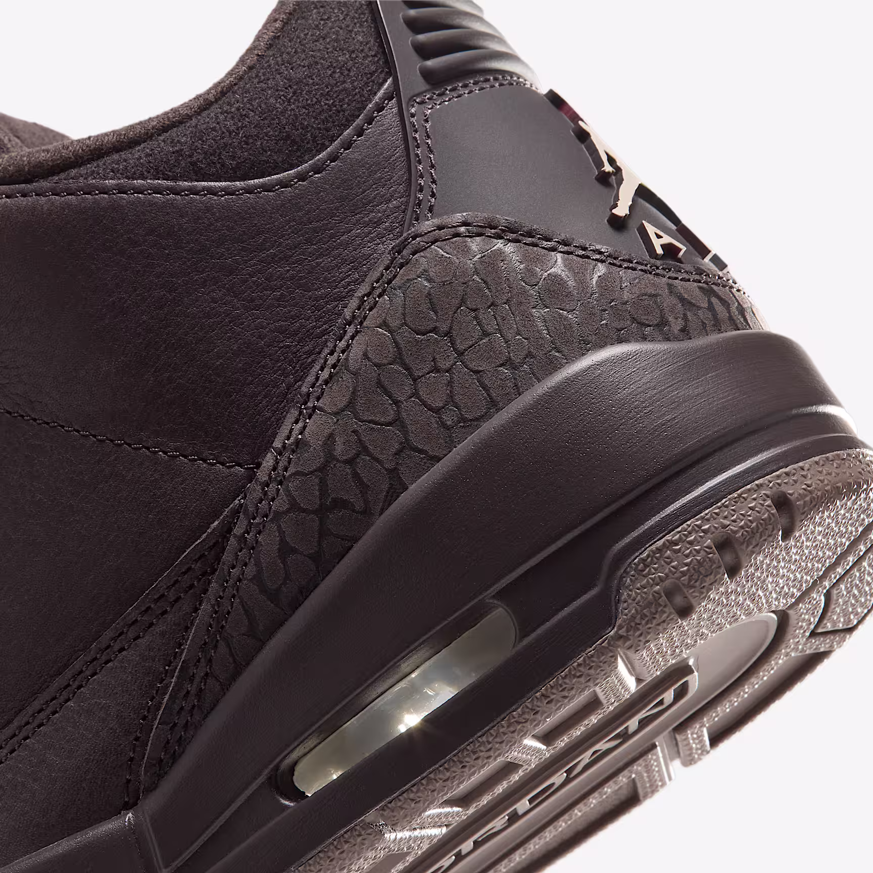 Air Jordan 3 Fireside Velvet Brown