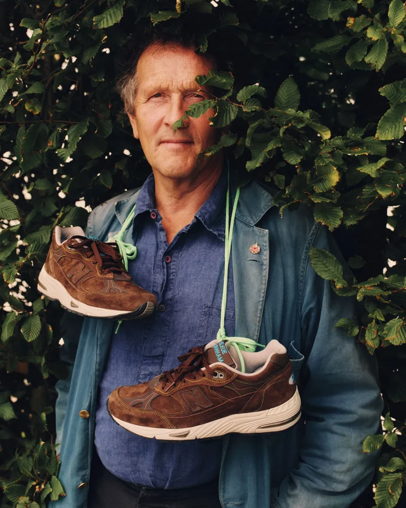 Bleue Burnham x New Balance 991v1 in brown suede with multicolor contrast stitching, Made in England