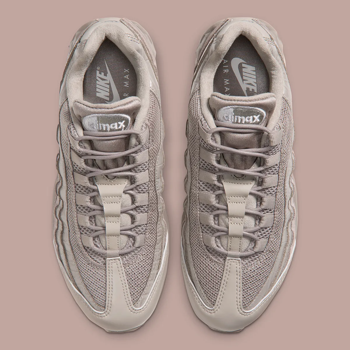 Nike Air Max 95 Croc Enigma Stone top down pair