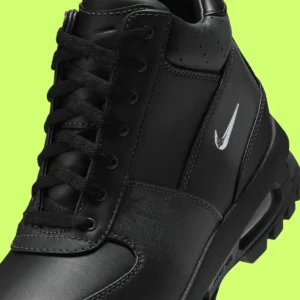 Nike Air Max Goadome Black and Volt collar and Swoosh detail