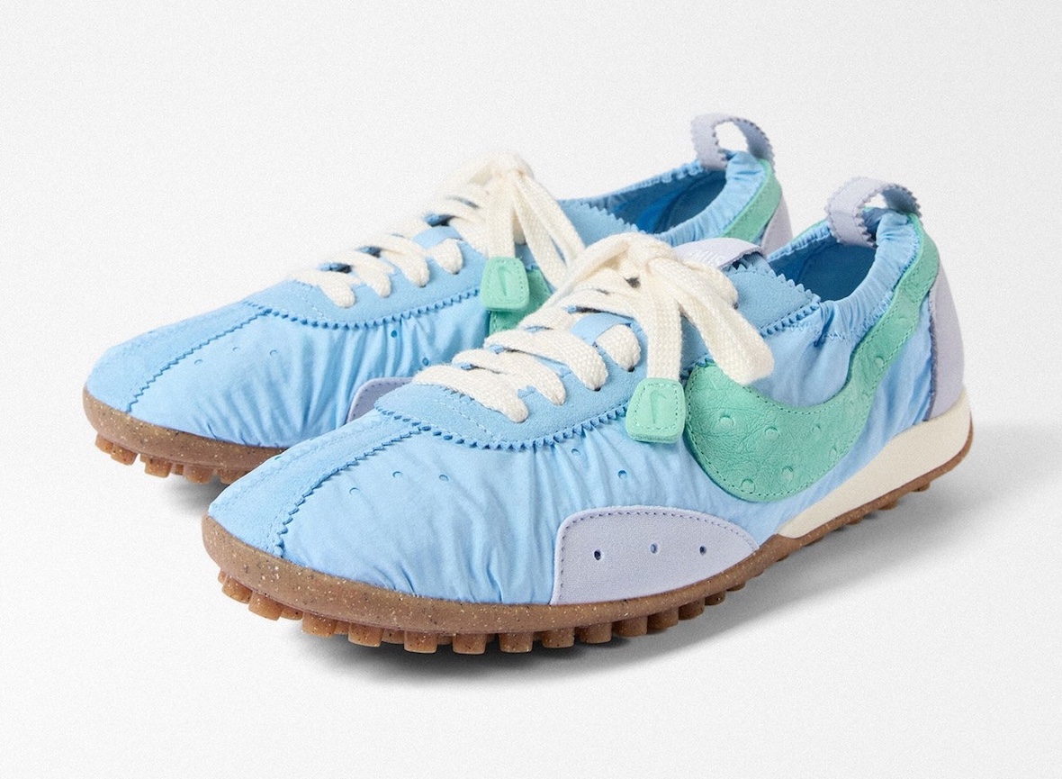 Jacquemus x Nike Moon Shoe Emerald Rise pair three quarter view