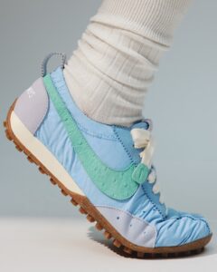 Jacquemus x Nike Moon Shoe Emerald Rise worn on foot