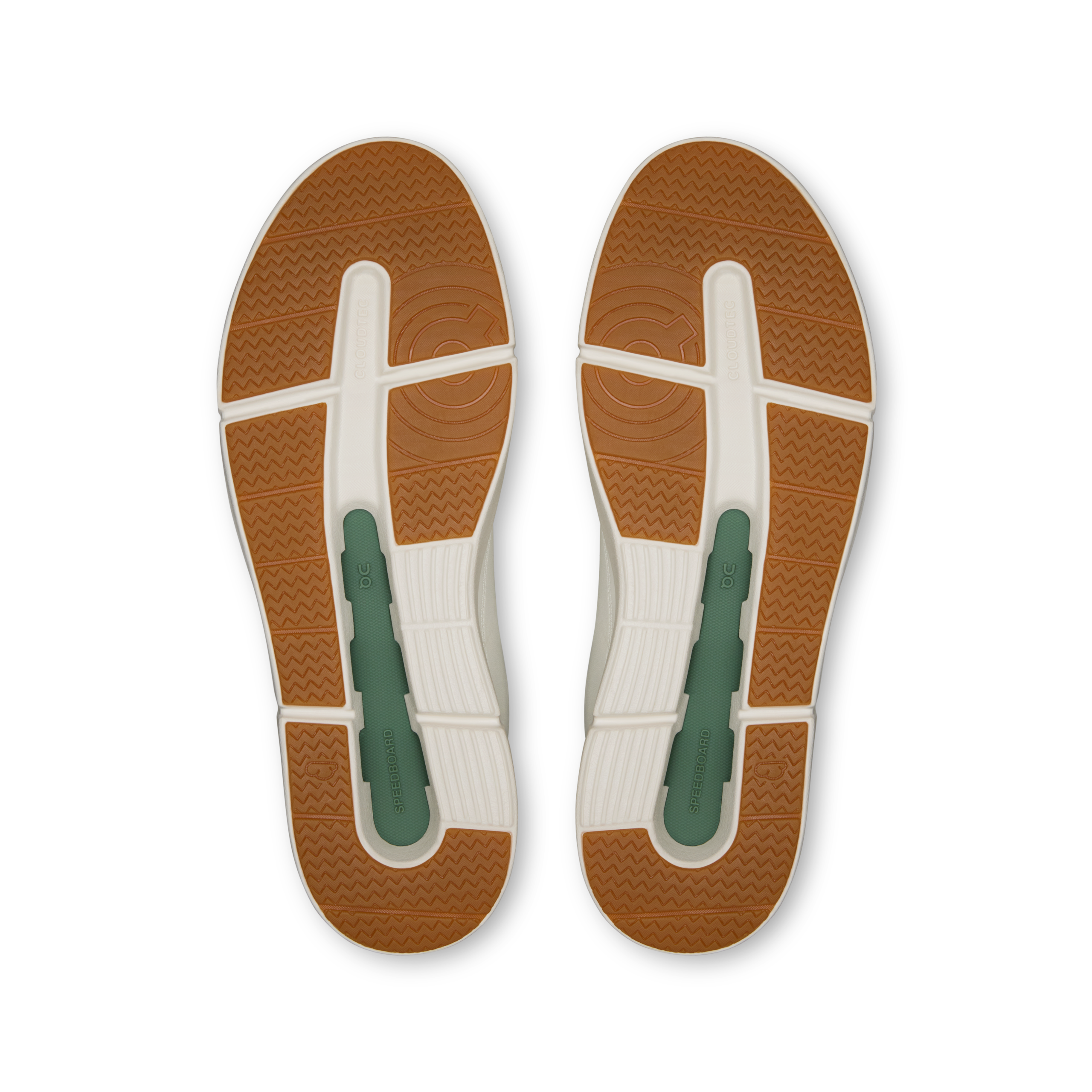 On THE ROGER Centre Court in Ivory and Fern, the commemorative Hall of Fame colorway limited to 20,000 pairs