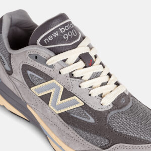 The 990v7 Ad Just Says Dad's Back, and New Balance Has Stopped Apologizing for It
