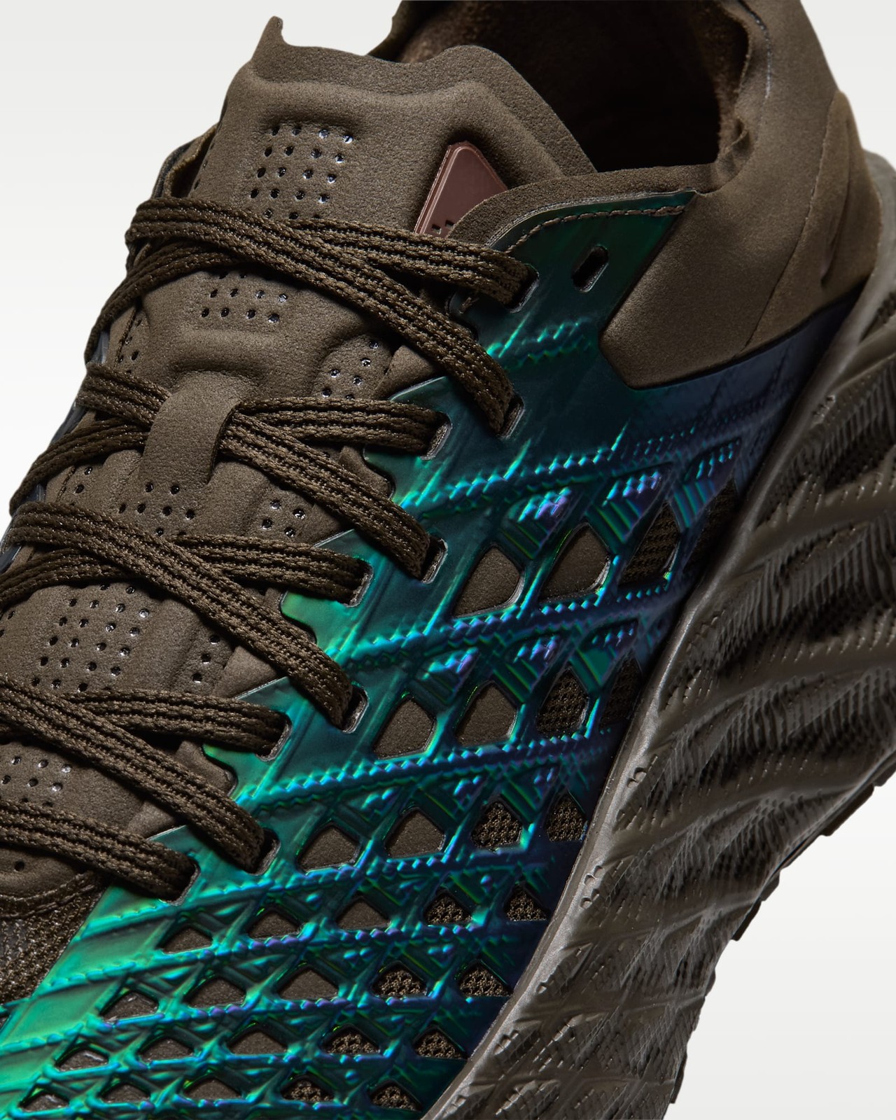 Nike Ava Edge SE