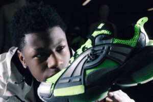 RaKai Designed the UA Arc 96 Live on Stream, and His Chat Voted on the Details